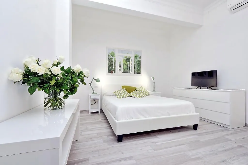 San Sebastianello Halldis Apartments Rome